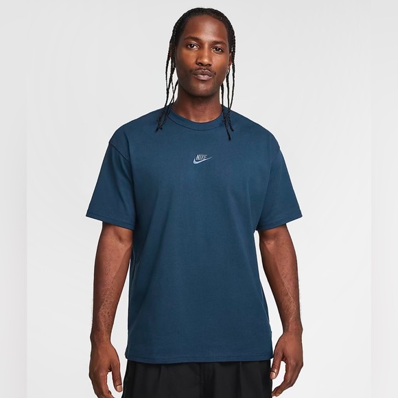 Nike Premium Essentials T-Shirt (XLT fits like a 2XLT) - Picture 8 of 9